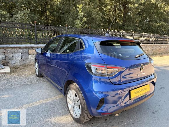 SENOZ OTODAN 2025 CLIO 1.0 OTOMATIK VITES 29.000 KM HATASIZ