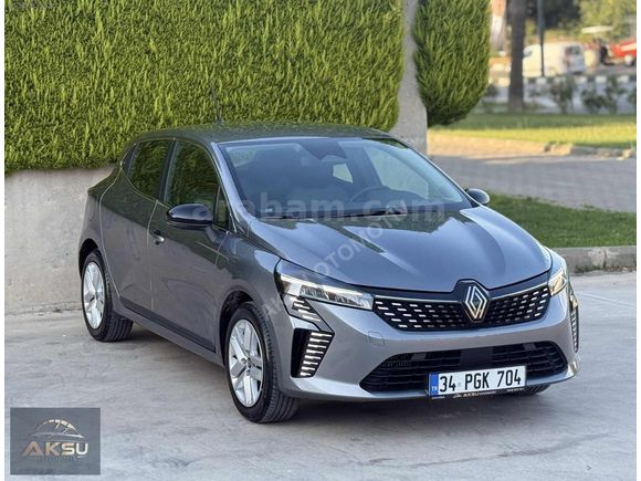 2025 RENAULT CLIO 1.0 TCe EVOLUTION X-TRONIC 90HP 13000KM HATASZ