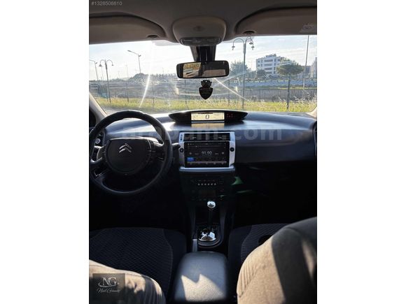 C4 OTOMATİK AİLE ARACI