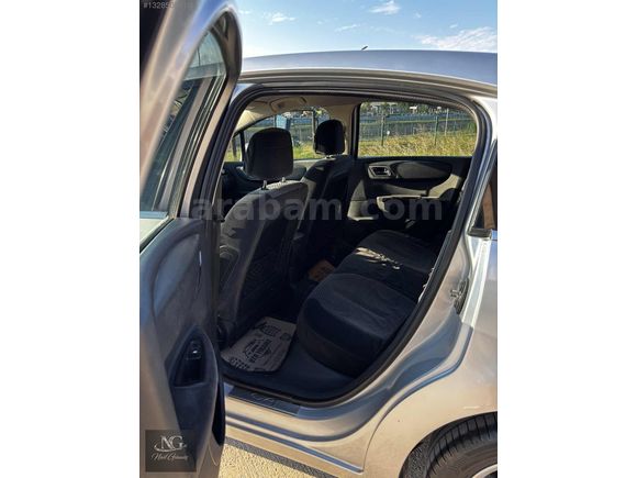 C4 OTOMATİK AİLE ARACI
