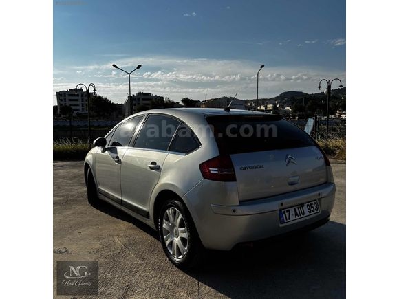 C4 OTOMATİK AİLE ARACI