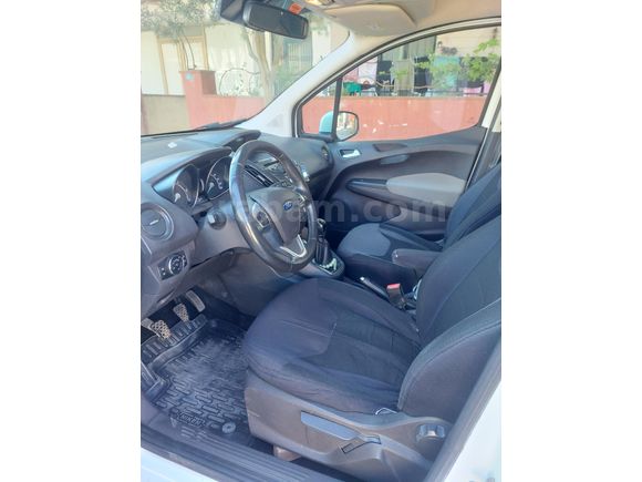 SAHİBİNDEN SATILIK 2016 MODEL 1.6 OTOMOBİL RUHSATLI