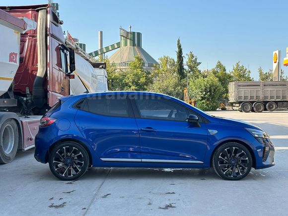Sahibinden Renault Clio 1.0 TCe Techno Esprit Alpine 2023 Model