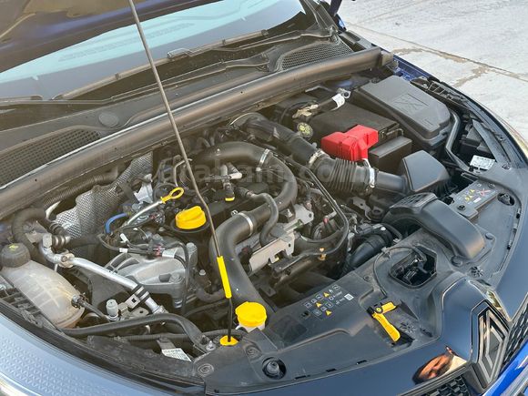 Sahibinden Renault Clio 1.0 TCe Techno Esprit Alpine 2023 Model