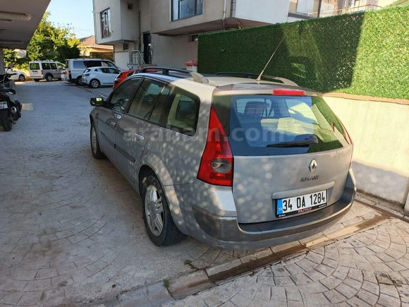 Sahibinden Renault Megane 1.5 dCi Privilege 2005 Model