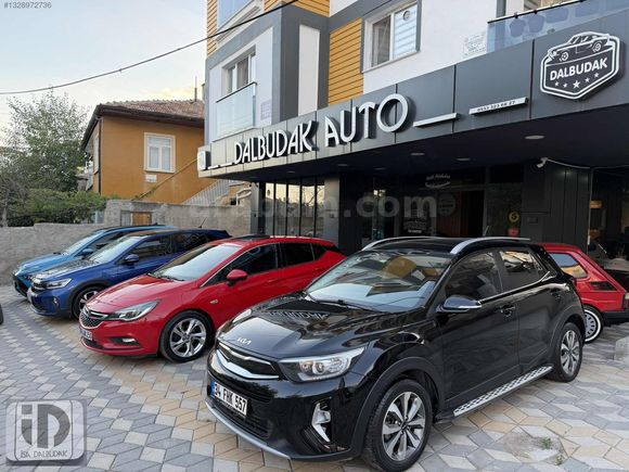 DEGİŞENSİZ TRMERSİZ YARIM PARÇA BOYALI OTOMATİK SANROUF 2016