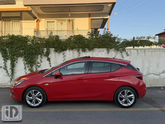 DEGİŞENSİZ TRMERSİZ YARIM PARÇA BOYALI OTOMATİK SANROUF 2016