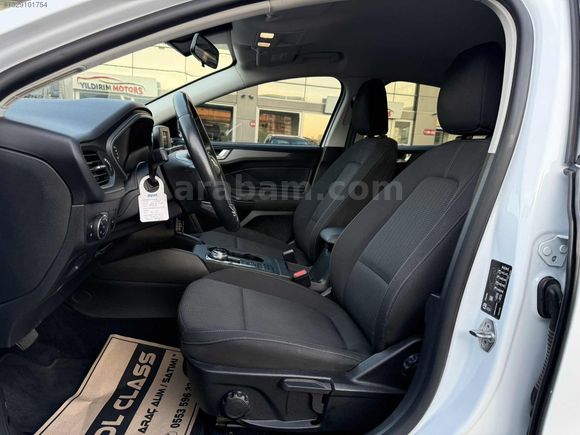 OTOMATİK 2020 FORD FOCUS 97 BİN KM HATASIZ