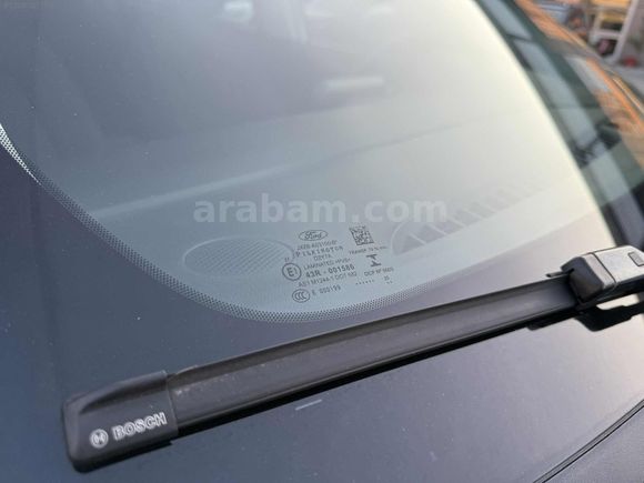 OTOMATİK 2020 FORD FOCUS 97 BİN KM HATASIZ