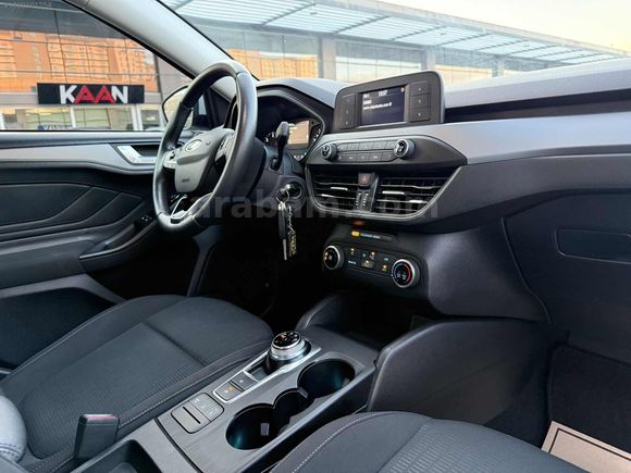 OTOMATİK 2020 FORD FOCUS 97 BİN KM HATASIZ