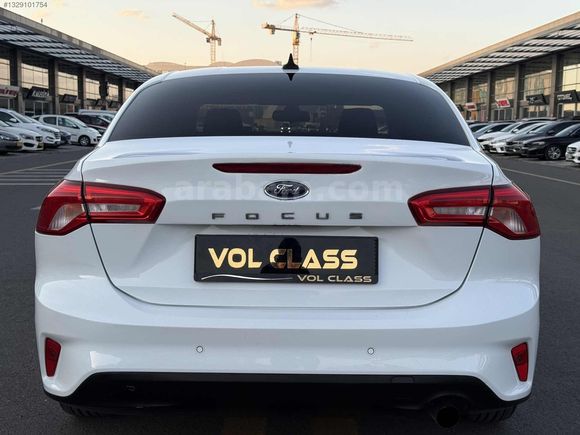 OTOMATİK 2020 FORD FOCUS 97 BİN KM HATASIZ