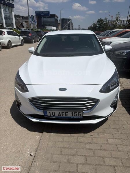 Galeriden Ford Focus 1.5 Ti-VCT Trend X 2021 Model Bursa 68.000 km Beyaz