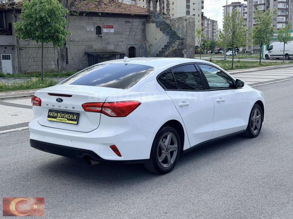 2019 MODEL 99.000 KM'de BOYASIZ HATASIZ LPG'li FOCUS TREND X