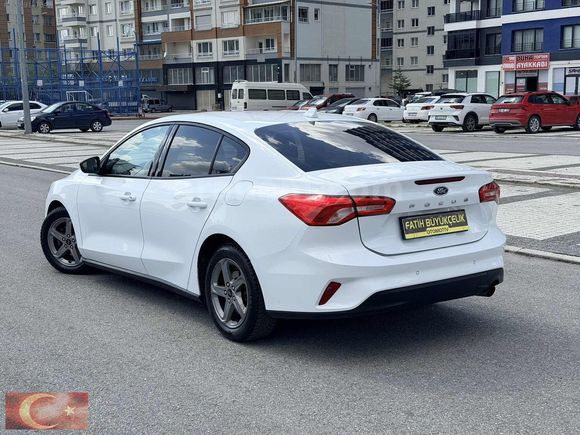 2019 MODEL 99.000 KM'de BOYASIZ HATASIZ LPG'li FOCUS TREND X