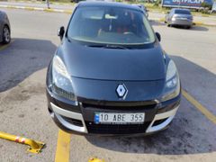 Sahibinden Renault Grand Scenic 1.5 dCi Privilege 2012 Model