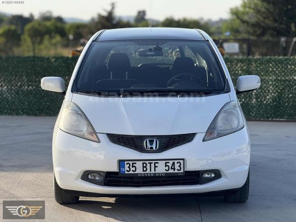 GÜVEN'DEN HONDA JAZZ CAM TAVANLI