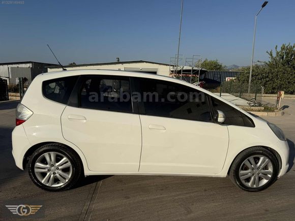 GÜVEN'DEN HONDA JAZZ CAM TAVANLI