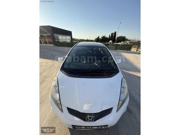 GÜVEN'DEN HONDA JAZZ CAM TAVANLI