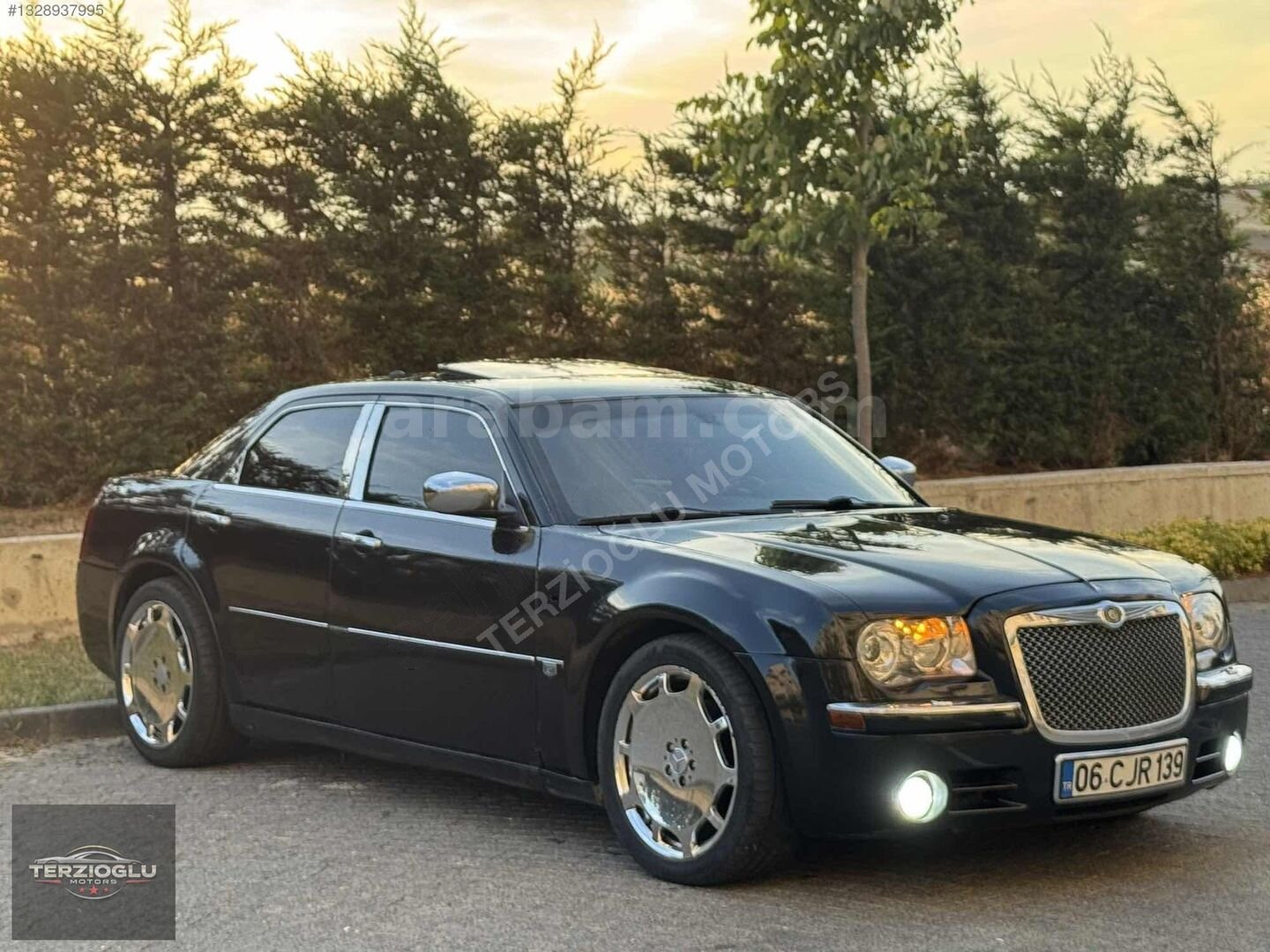 Galeriden Chrysler 300 C 3.0 CRD 2006 Model İstanbul 473.000 km Siyah 5