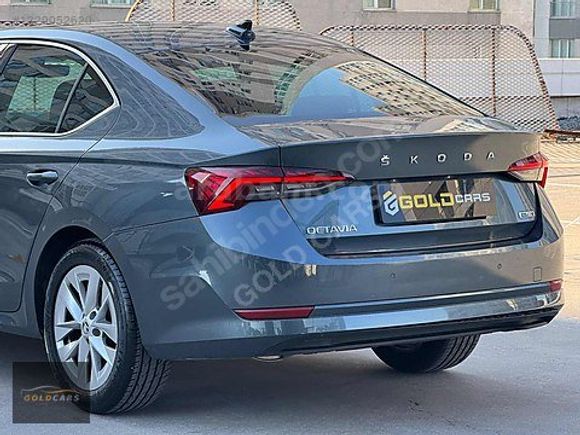 2021 Çıkış - Skoda Octavia 1.5 TSİ e-Tec Premium DSG 150 HP