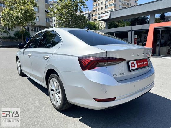 *SKODA ERYA* YETKİLİ BAYİ'DEN 1.5 E-TEC PREMIUM OCTAVIA