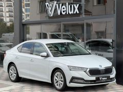 Auto Velux 2023 Boyasız Skoda Octavia 1.5 e-Tec Dsg Premium