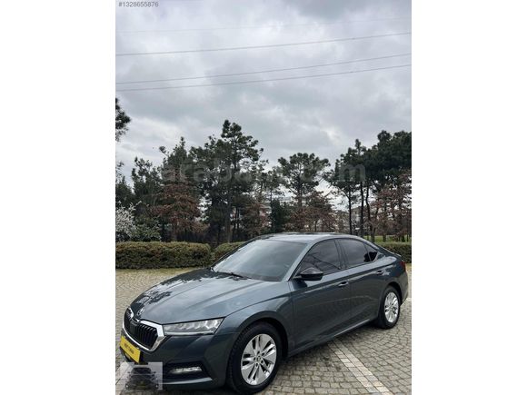 MERT TURANDAN 2021 OCTAVİA 1.5 E-TEC ELİTE DSG HATASIZ 152.000KM