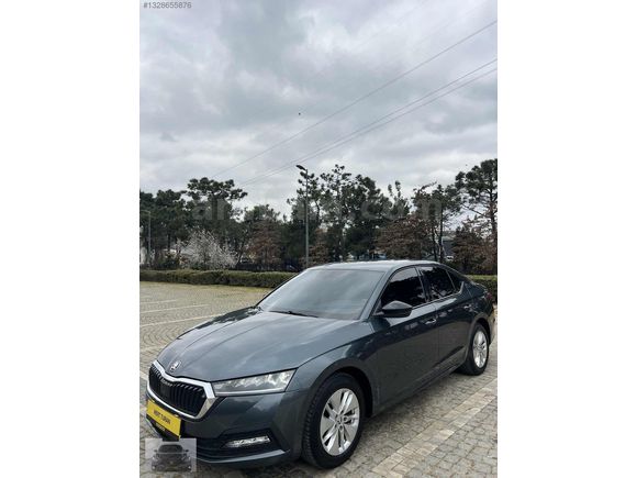 MERT TURANDAN 2021 OCTAVİA 1.5 E-TEC ELİTE DSG HATASIZ 152.000KM