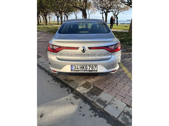 Sahibinden Renault Megane 1.3 TCe Touch 2023 Model 