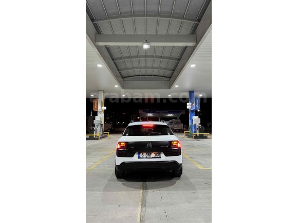 Sahibinden Citroen C4 Cactus 1.2 PureTech Feel 2015 Model 