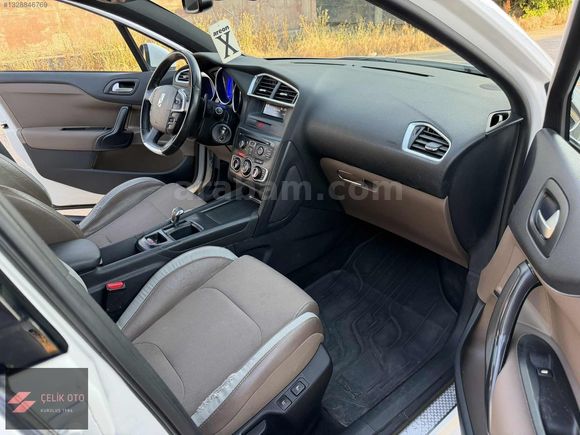 ÇELİK OTO,DAN 2013 FULL+FULL DS 4 1.6 E-HDİ D-SPORT OTOMATİK