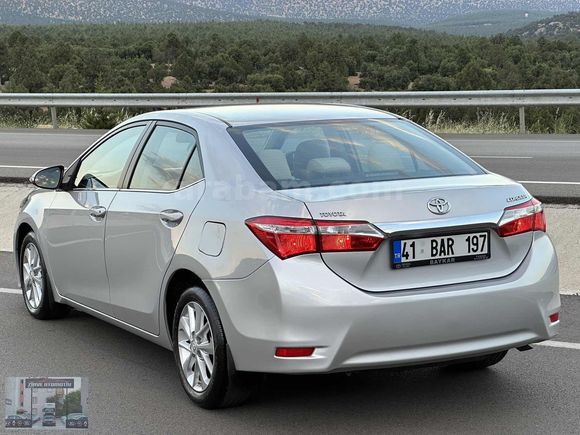 _HATASIZ_2013_TOYOTA_COROLLA_1.4D-4D_ADVANCE_İÇİ_BEJ_İLK'EL_