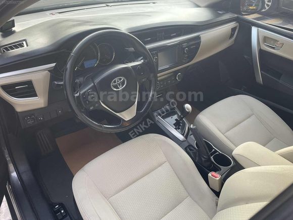 BOYASIZ DEĞİŞENSİZ ÇOK TEMİZ OTOMATİK COROLLA