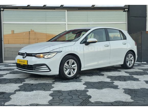 2023 MODEL GOLF 8 OTOMATİK 17 BİN KM