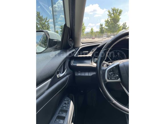 Sahibinden Honda Civic 1.6i VTEC Elegance 2021 Model 