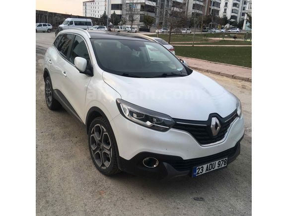 Renault Kadjar 4x4 1.6 dCi Icon paket cam tavanlı 2016  model