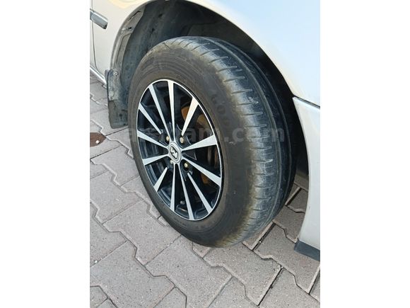 Sahibinden Toyota Corolla 1.3 XE 1998 Model