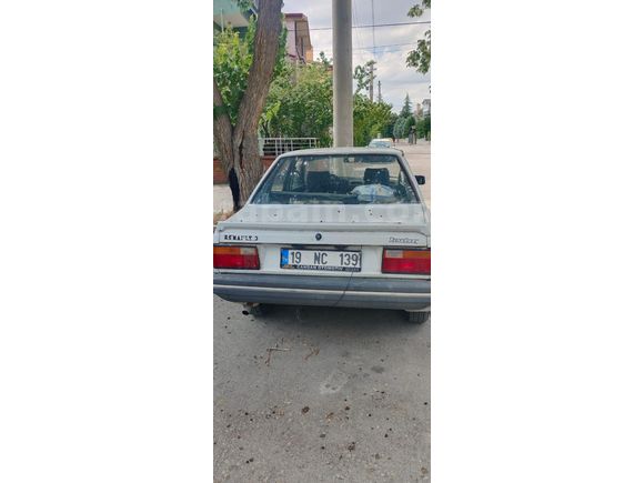 Sahibinden Renault R 9 1.4 Broadway 1990 Model