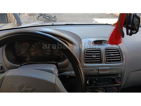 Sahibinden Hyundai Accent 1.3 LX 2000 Model