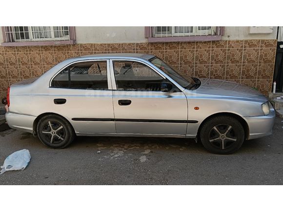 Sahibinden Hyundai Accent 1.3 LX 2000 Model