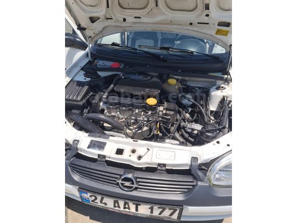 Sahibinden Opel Cor Model  300.000 km Beyaz