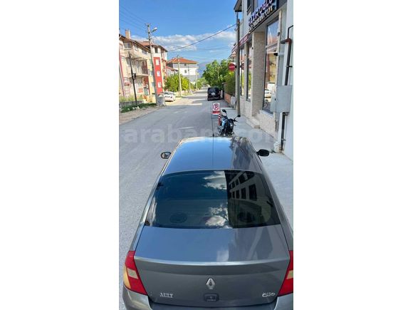 Sahibinden Renault Clio 1.4 RNA 2000 Model 