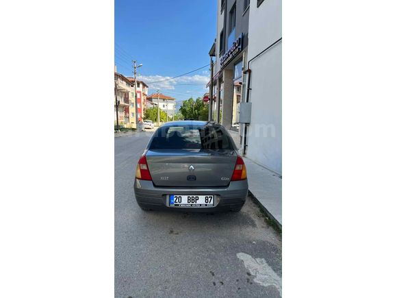 Sahibinden Renault Clio 1.4 RNA 2000 Model 