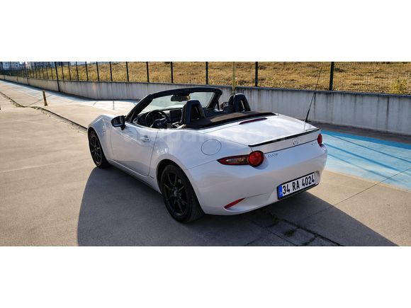 2016 Mazda MX-5 ND 1.5 Skyactiv-G Power Sense