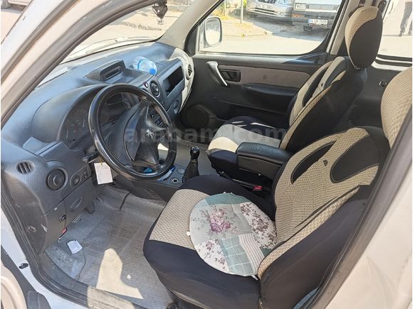 Sahibinden Peugeot Partner 1.9 D 2005 Model