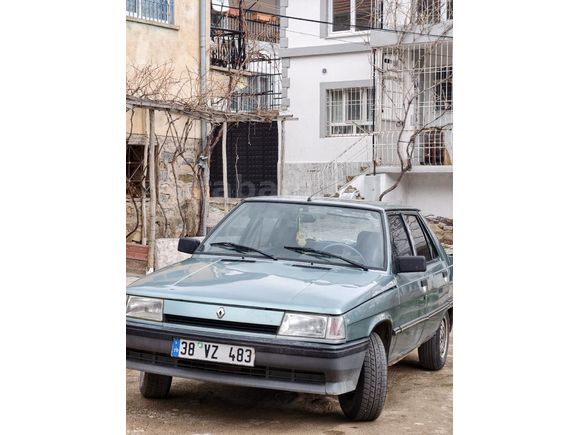 Sahibinden Renault R 9 1.4 Broadway GTE 1994 Model