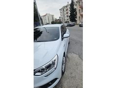 Sahibinden Renault Megane 1.3 TCe Joy 2020 Model İzmir 54.900 km Beyaz