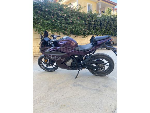 32.000km 250SR 