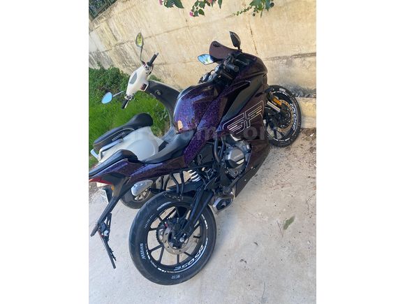 32.000km 250SR 