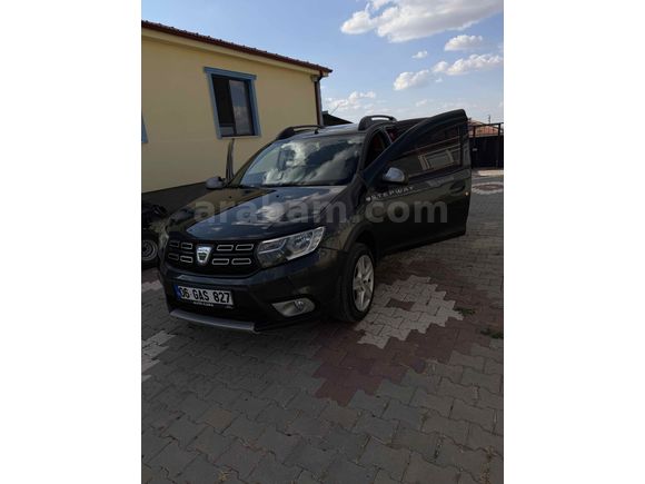 Sahibinden Dacia Sandero 1.5 dCi Stepway 2017 Model 